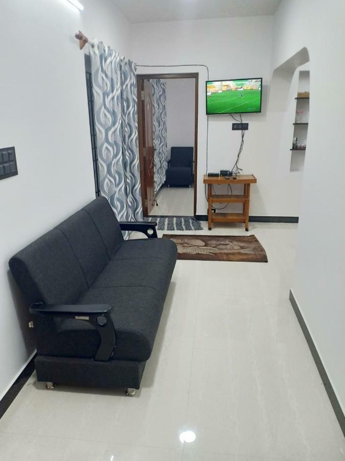 Pear Tree Inn Villa 코타지리 외부 사진